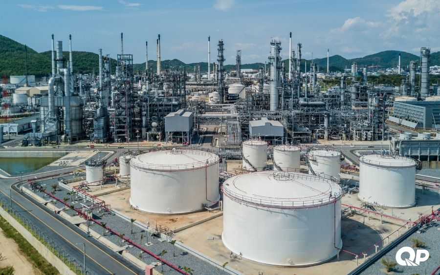 Oil refinery and water treatment facility